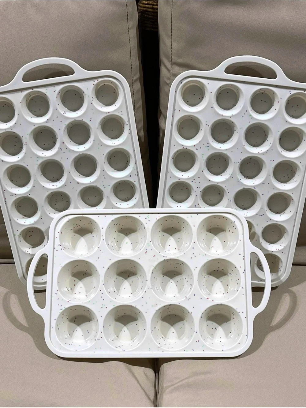 White Speckled Silicone Muffin and Mini Cake Pan Set